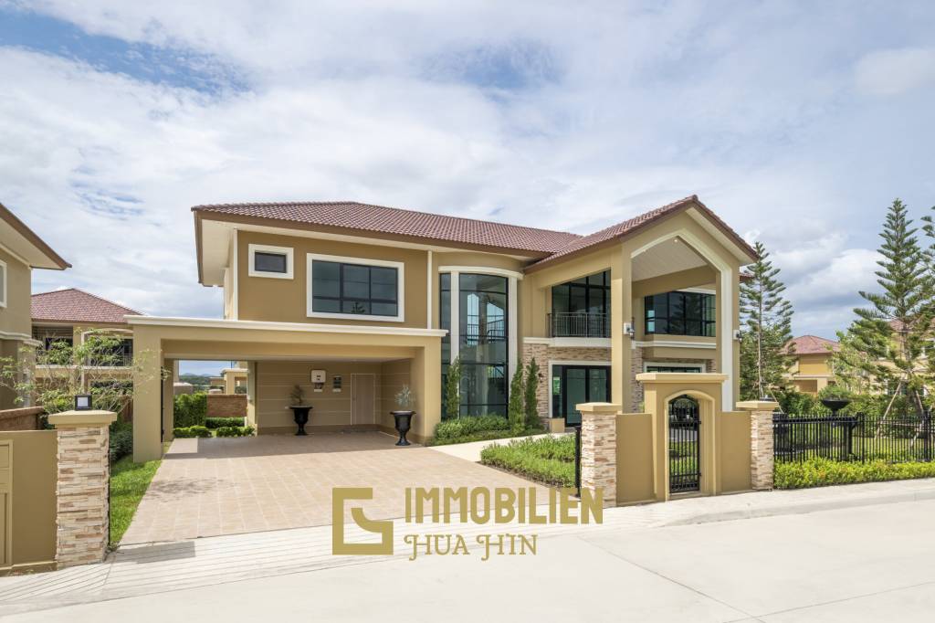 Villa Montana – La plus grande villa de 5 chambres du Supalai Lagoon Resort