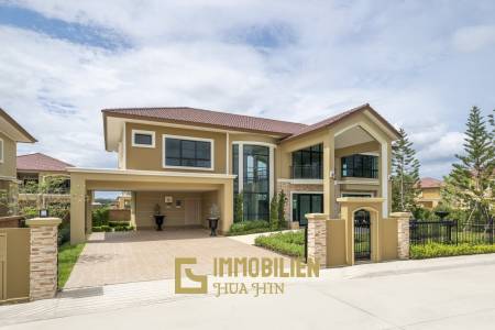 Villa Montana – La plus grande villa de 5 chambres du Supalai Lagoon Resort