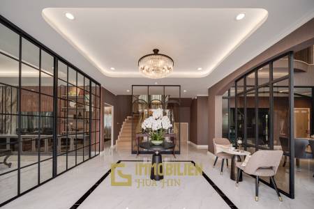 Villa Montana – La plus grande villa de 5 chambres du Supalai Lagoon Resort