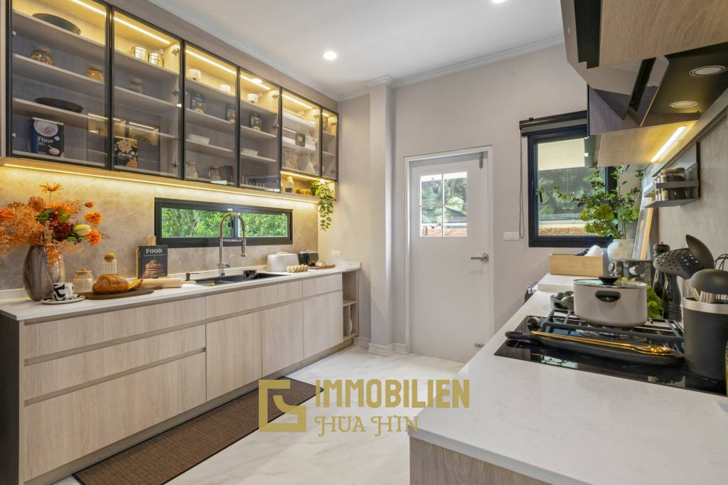 Villa Regina – Style européen classique : villa de 4 chambres dans le complexe Supalai Lagoon Resort, Hua Hin