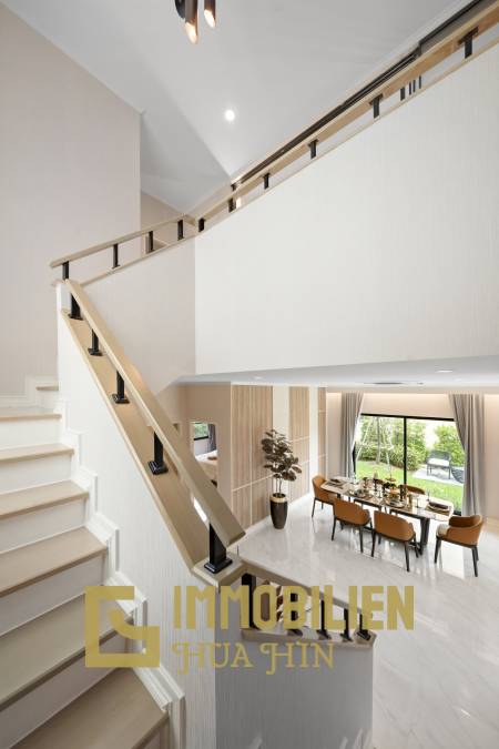 Villa Regina – Style européen classique : villa de 4 chambres dans le complexe Supalai Lagoon Resort, Hua Hin