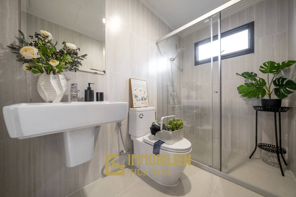 Villa Regina – Style européen classique : villa de 4 chambres dans le complexe Supalai Lagoon Resort, Hua Hin