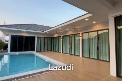 295 sqm Modern Courtyard Pool Villa in Hua Hin
