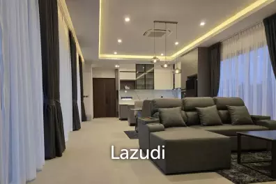 295 sqm Modern Courtyard Pool Villa in Hua Hin
