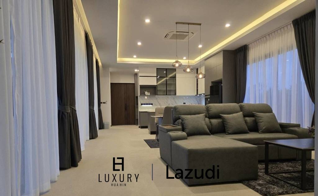 295 sqm Modern Courtyard Pool Villa in Hua Hin