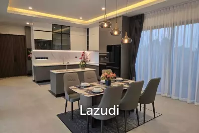 295 sqm Modern Courtyard Pool Villa in Hua Hin