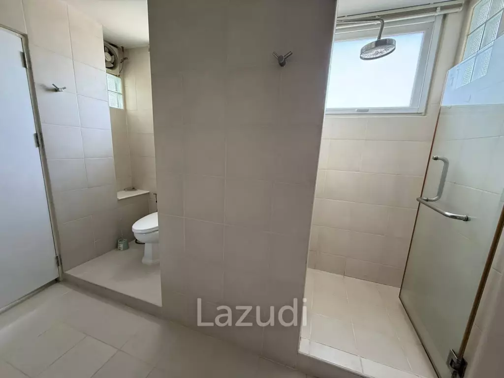 250 sqm Modern 3 Bed Detached Home with Pool in Khlong Tan Nuea Bangkok