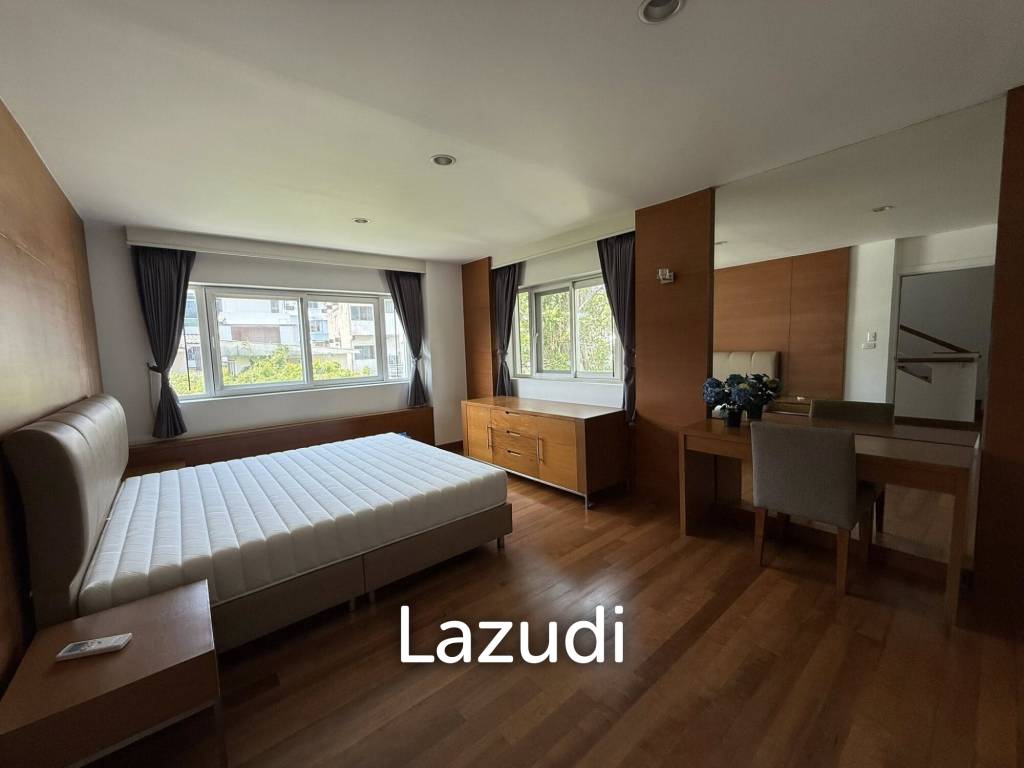 250 sqm Modern 3 Bed Detached Home with Pool in Khlong Tan Nuea Bangkok