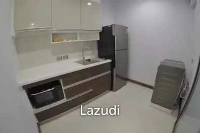 57 sqm modern 1 bedroom condo on 17th floor Supalai Oriental Sukhumvit 39 Bangkok