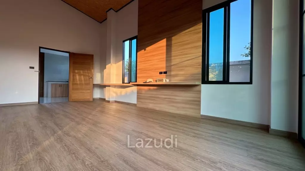 Modern 1 Bedroom Villa with Jacuzzi in Pran Buri