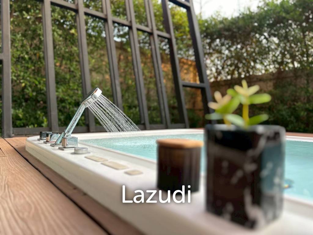 Modern 1 Bedroom Villa with Jacuzzi in Pran Buri