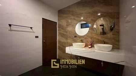 Endroit calme / vue sur la montagne / entièrement meublé