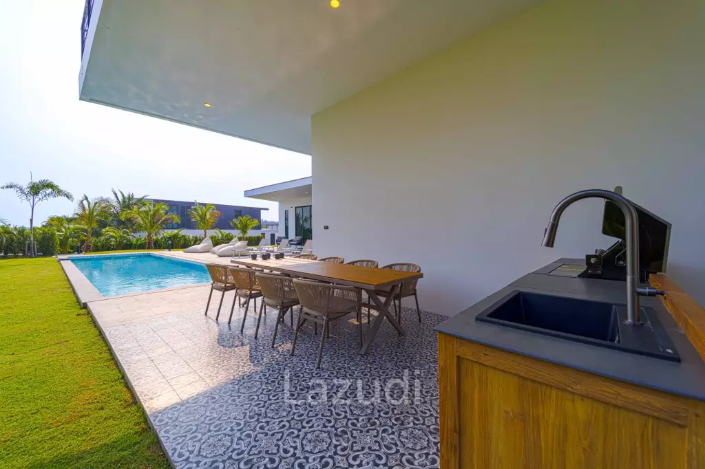 Luxury 5 Bedroom Pool Villa (KH-C2)