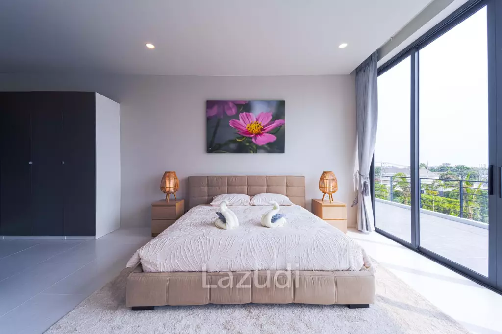 Luxury 5 Bedroom Pool Villa (KH-C2)