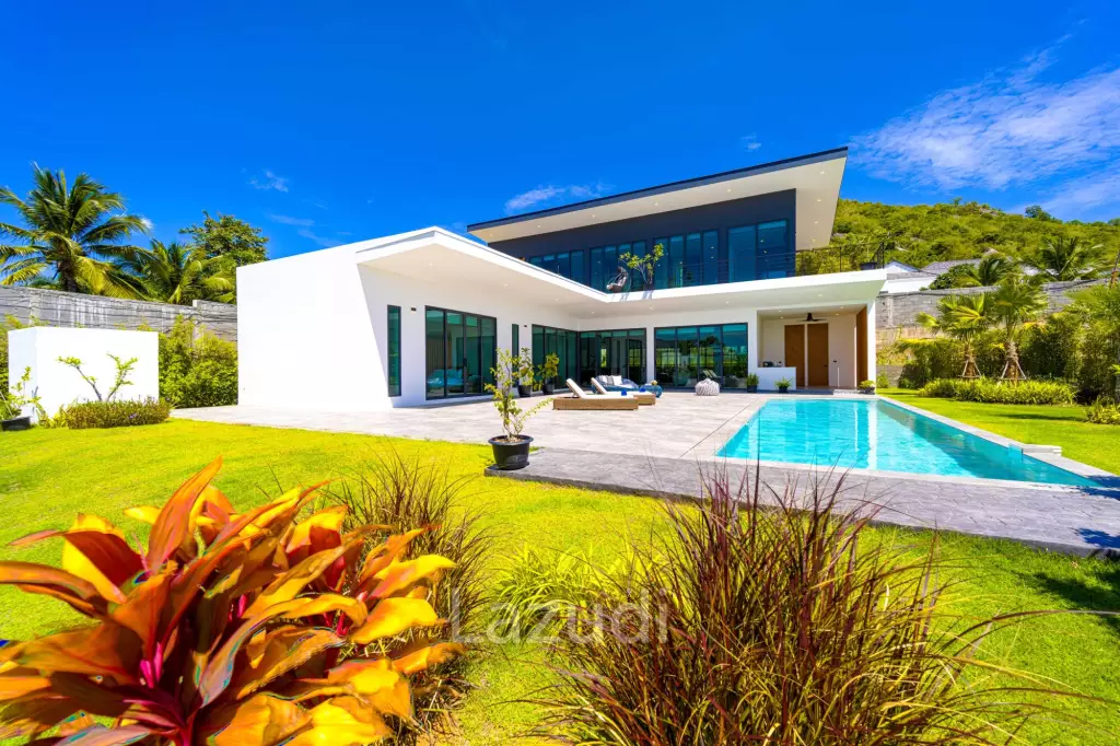 Luxury Large 3 Bedroom Pool Villa! (KH-C5)