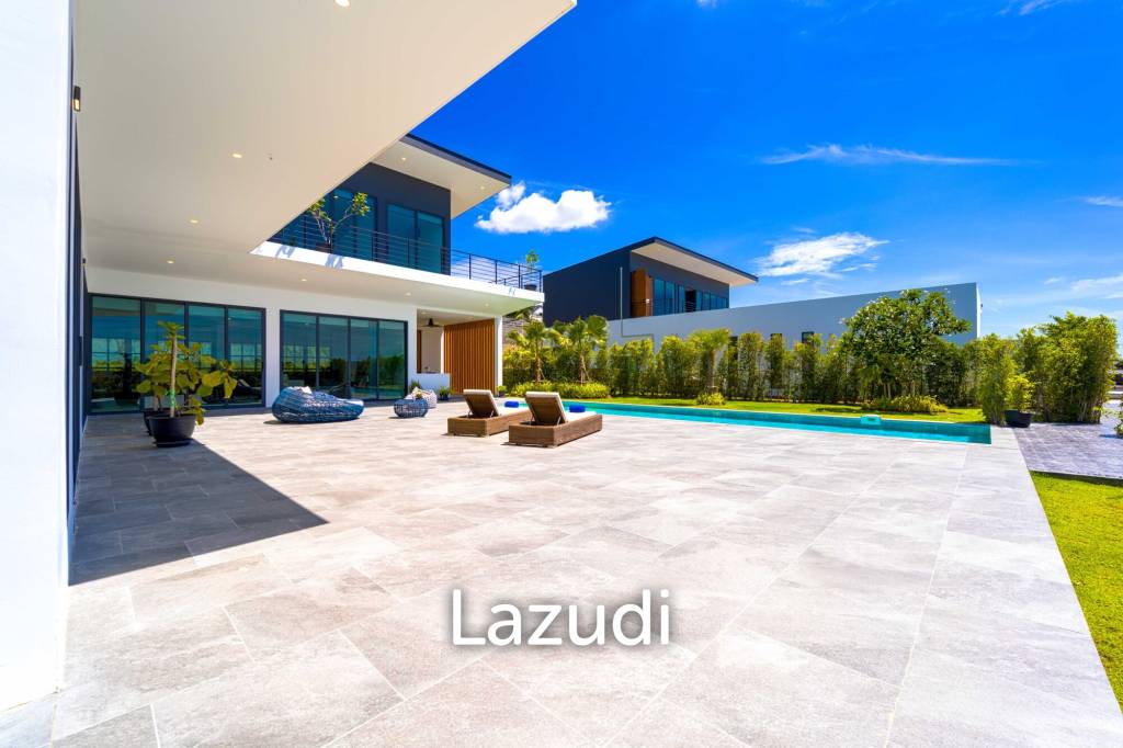 Luxury Large 3 Bedroom Pool Villa! (KH-C5)