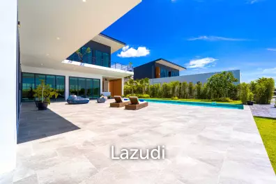 Luxury Large 3 Bedroom Pool Villa! (KH-C5)