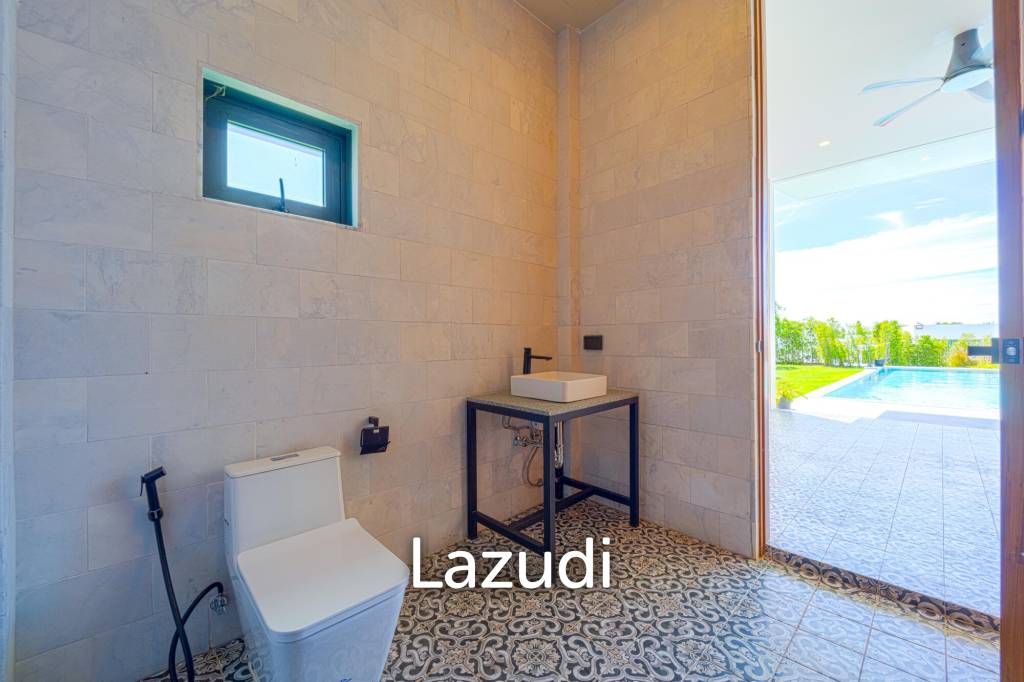 Luxury Large 3 Bedroom Pool Villa! (KH-C5)