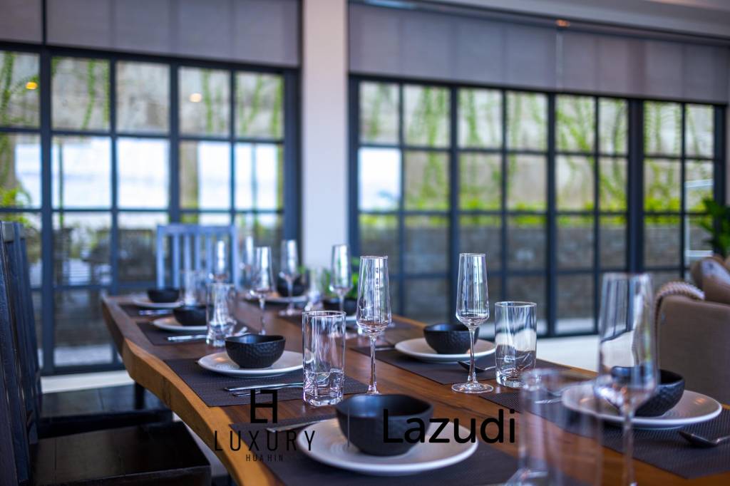 Luxury Large 3 Bedroom Pool Villa! (KH-C5)