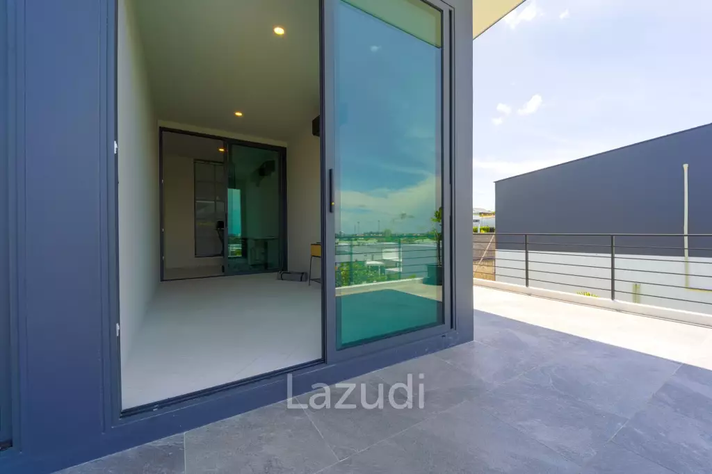 Luxury Large 3 Bedroom Pool Villa! (KH-C5)