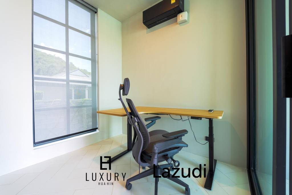 Luxury Large 3 Bedroom Pool Villa! (KH-C5)