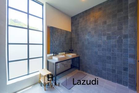 Luxury Large 3 Bedroom Pool Villa! (KH-C5)