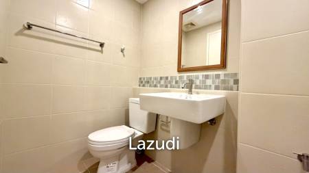 BAAN KOO KIANG CONDO : 2 bed Ground floor