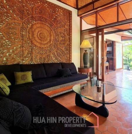 VILLA VISTA : 3 bed Balinese style villa