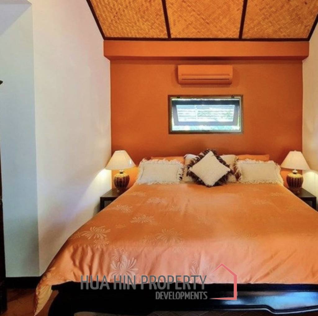 VILLA VISTA : 3 bed Balinese style villa