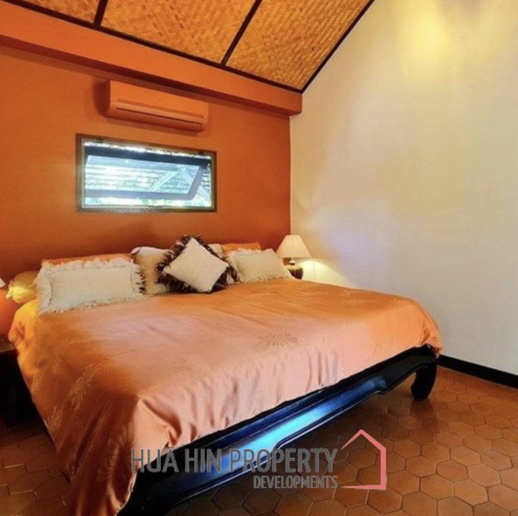 VILLA VISTA : 3 bed Balinese style villa