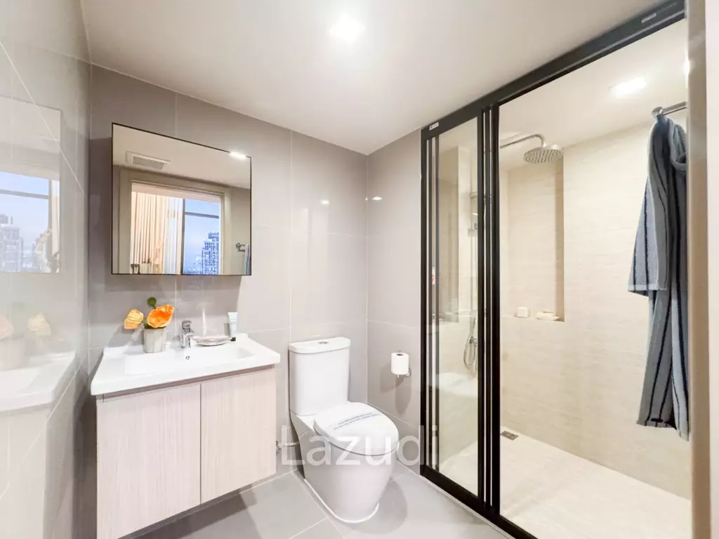 42 sqm loft 1 bedroom condo XT Ekkamai Phra Khanong Nuea Bangkok