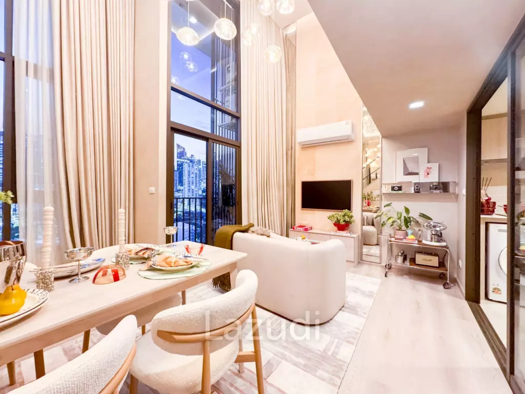 42 sqm loft 1 bedroom condo XT Ekkamai Phra Khanong Nuea Bangkok
