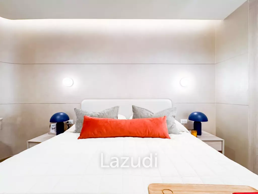 42 sqm loft 1 bedroom condo XT Ekkamai Phra Khanong Nuea Bangkok