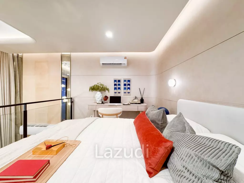 42 sqm loft 1 bedroom condo XT Ekkamai Phra Khanong Nuea Bangkok