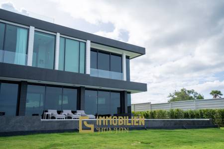 720 sqm Oceanfront Villa Prachuap Khiri Khan