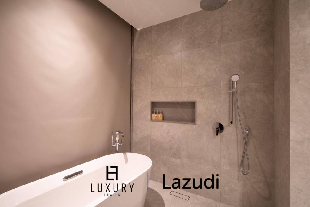 6,664 Kvm 5 Seng 6 Bad Villa for Salg