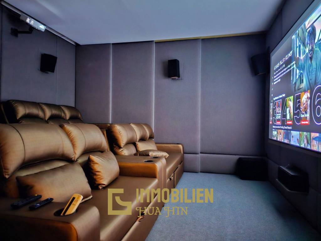 720 sqm Oceanfront Villa Prachuap Khiri Khan