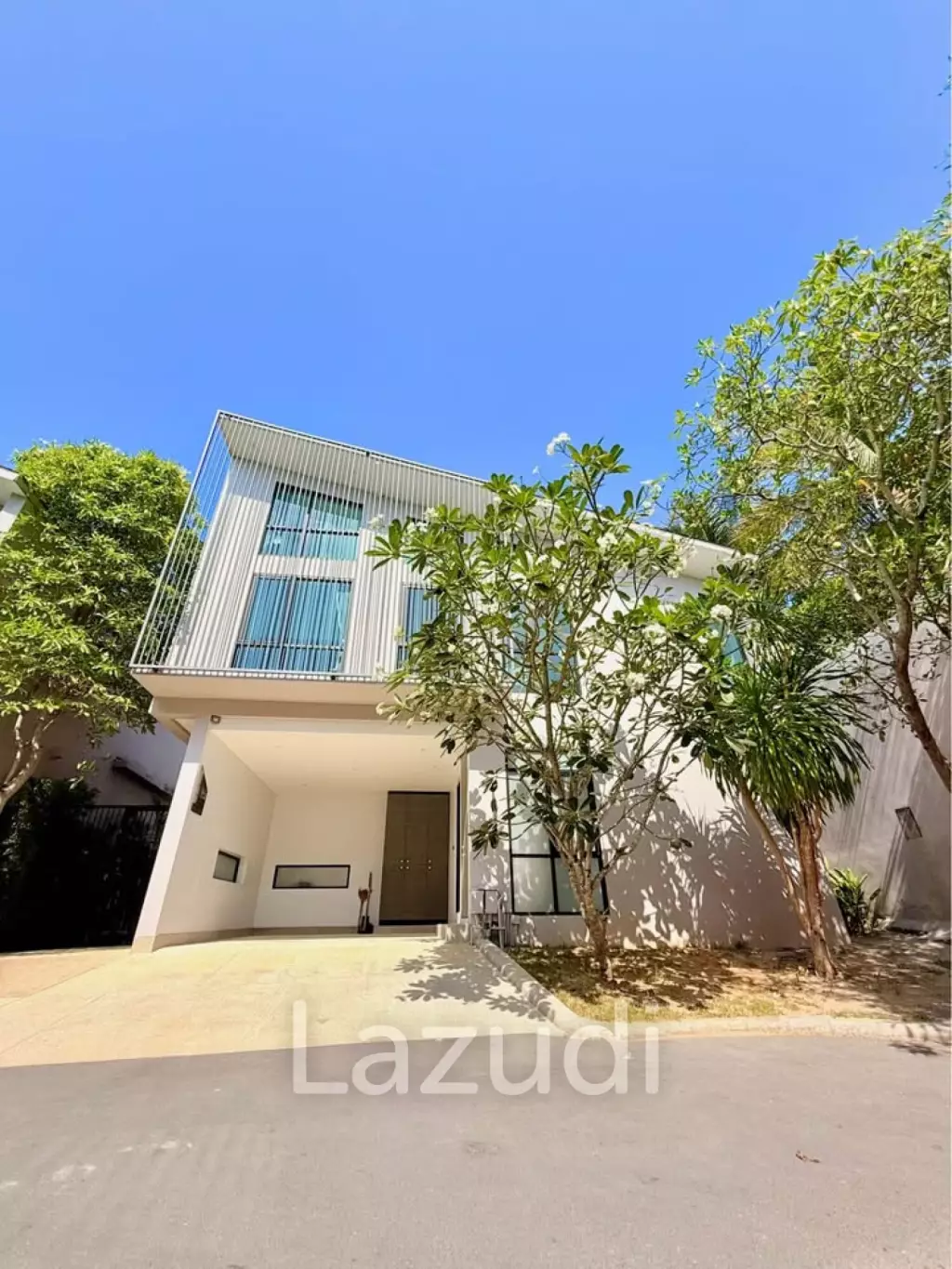 Modern 3-Bedroom Villa at Wallaya Pool Villas for Sale in Cherng Talay
