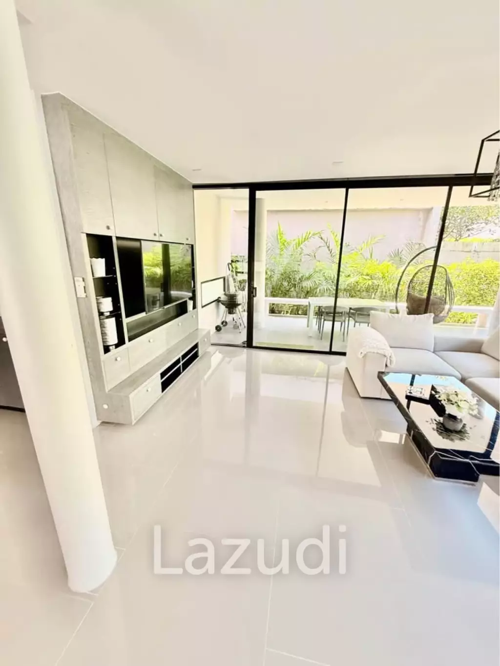 Modern 3-Bedroom Villa at Wallaya Pool Villas for Sale in Cherng Talay