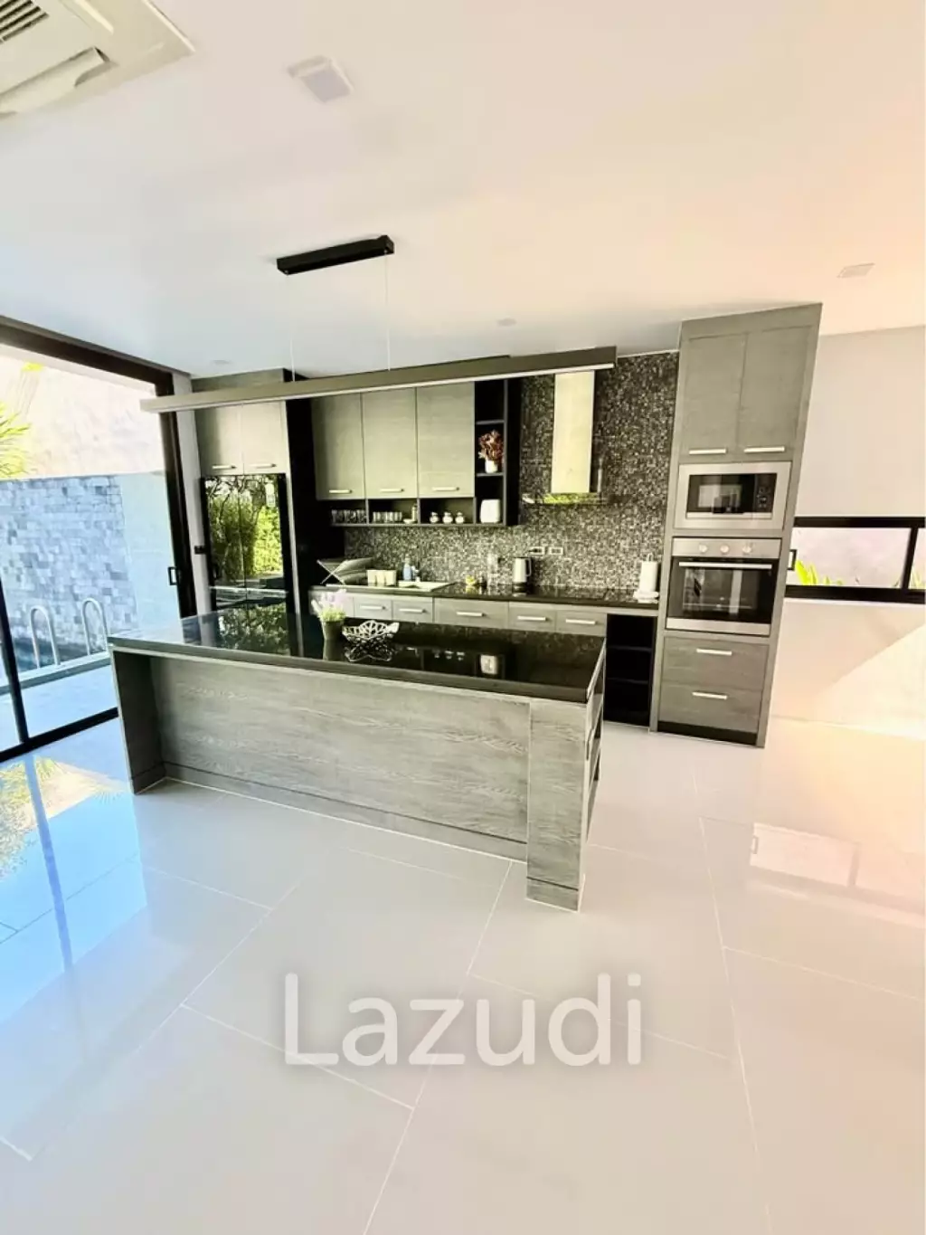 Modern 3-Bedroom Villa at Wallaya Pool Villas for Sale in Cherng Talay