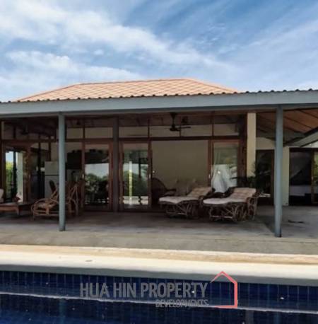 VILLA VISTA HUA HIN : 2 bed pool villa in Khao Tao
