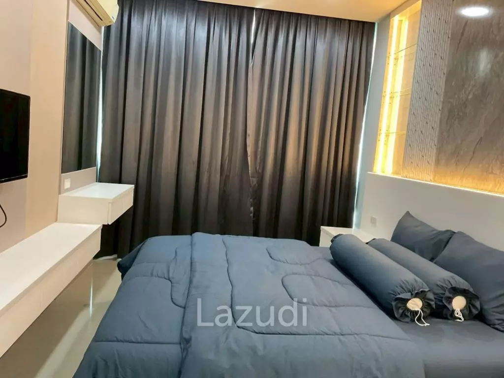 Newly Renovated 1-Bedroom at CC Condominium 1