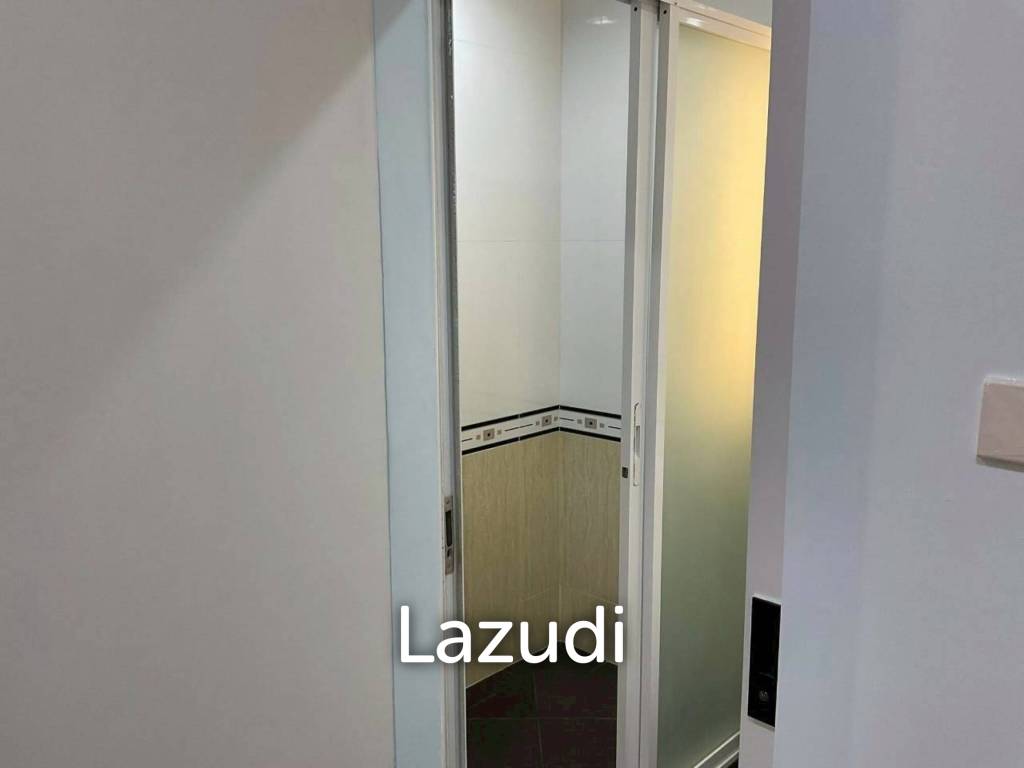 Newly Renovated 1-Bedroom at CC Condominium 1