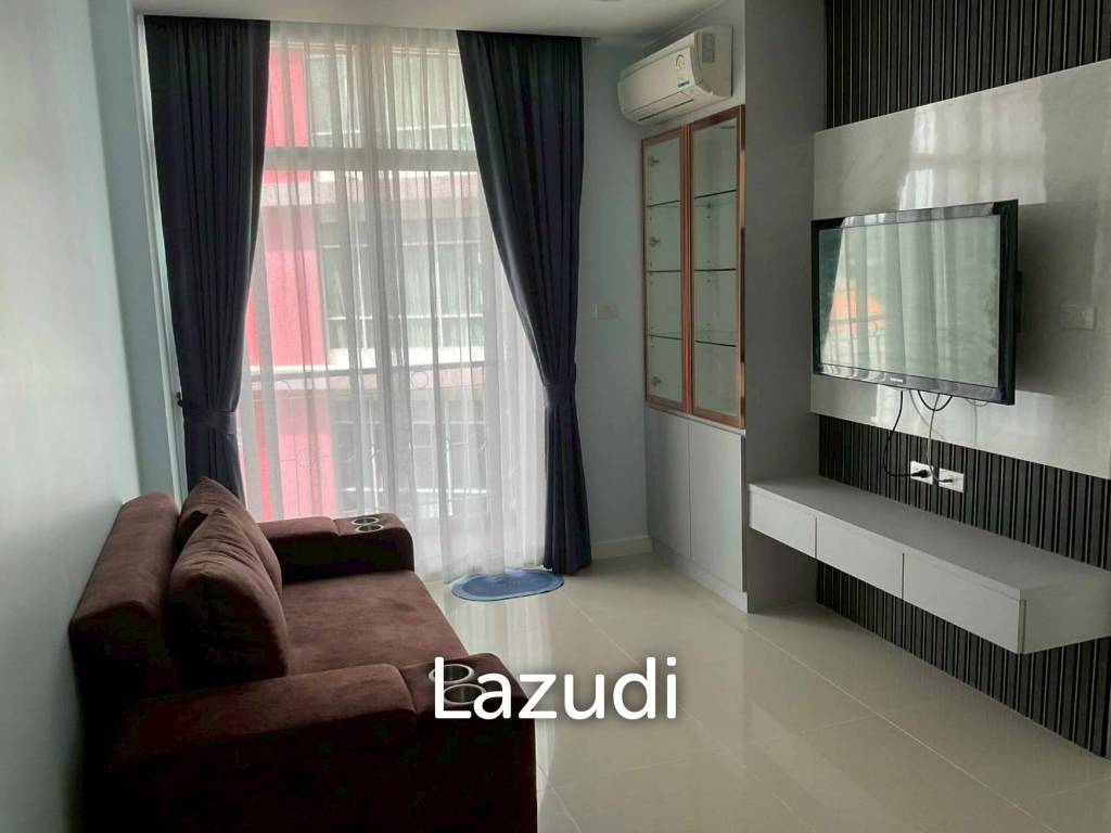 Newly Renovated 1-Bedroom at CC Condominium 1