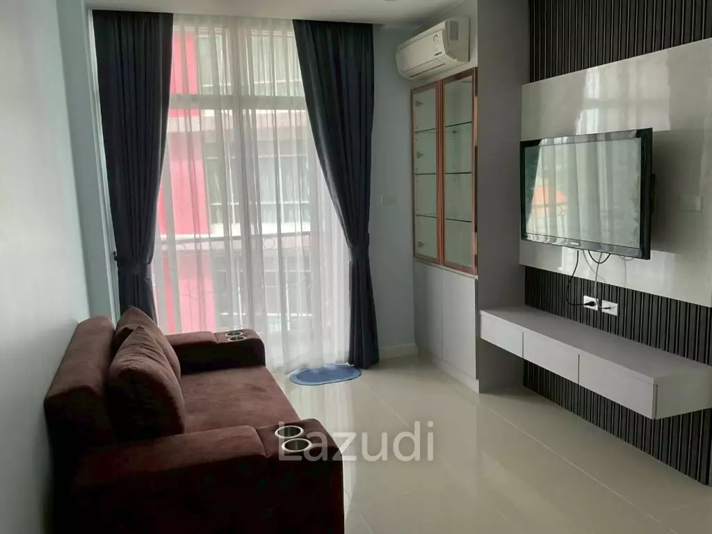 Newly Renovated 1-Bedroom at CC Condominium 1