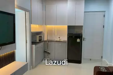 คอนโด 1 ห้องนอน 1 ห้องน้ำ ตกแต่งใหม่ พร้อมวิวสระว่ายน้ำ