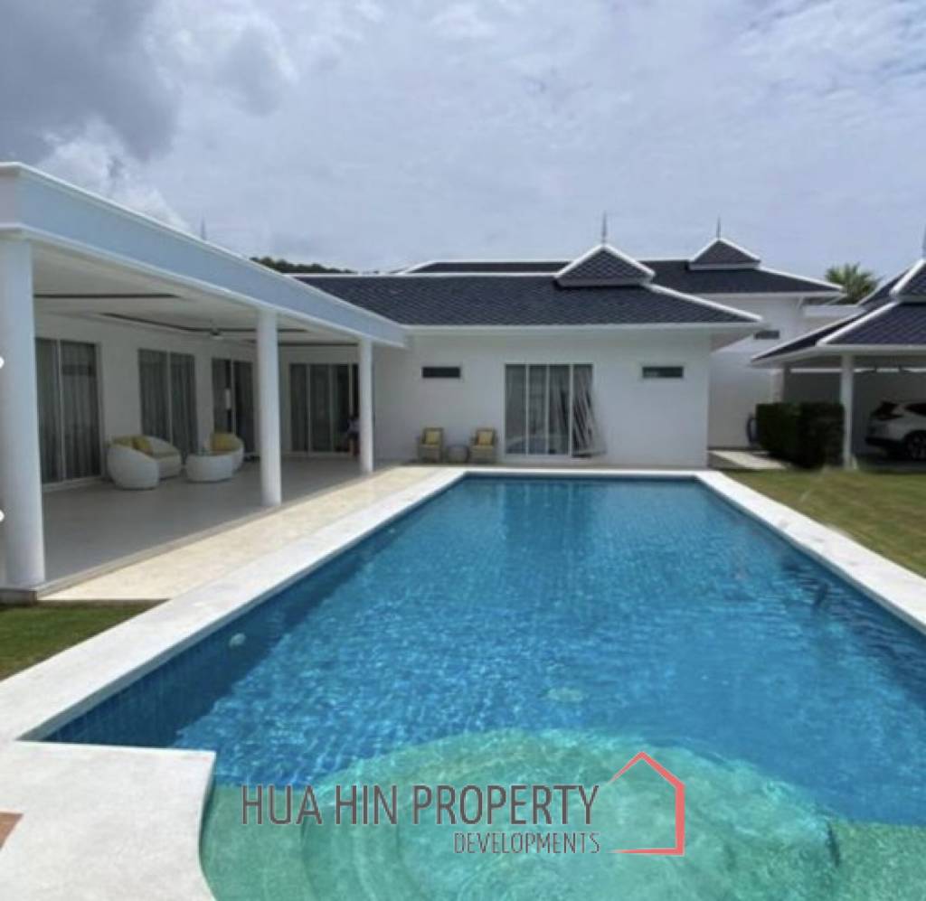 FACON HILL HUA HIN : 3 bed luxury pool villa