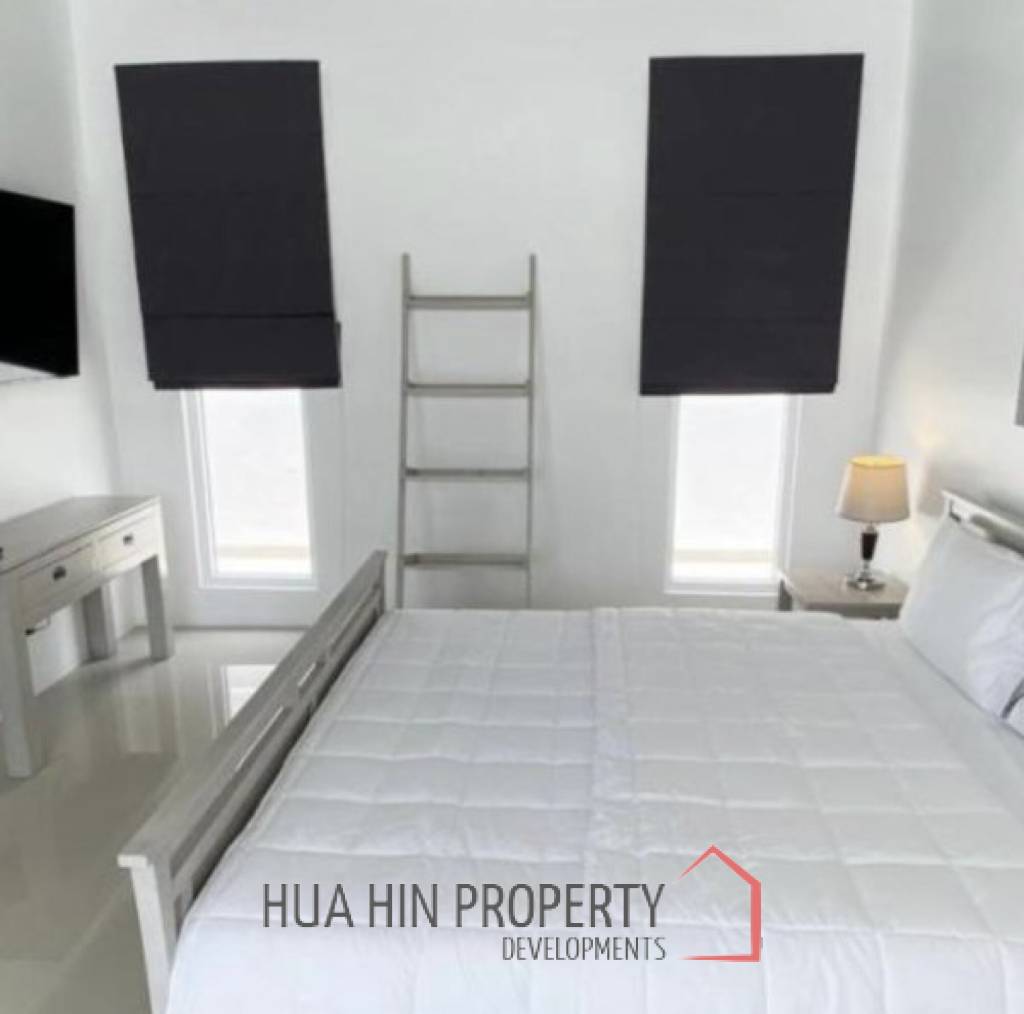 FACON HILL HUA HIN : 3 bed luxury pool villa