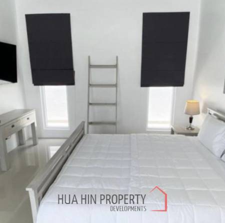 FACON HILL HUA HIN : 3 bed luxury pool villa