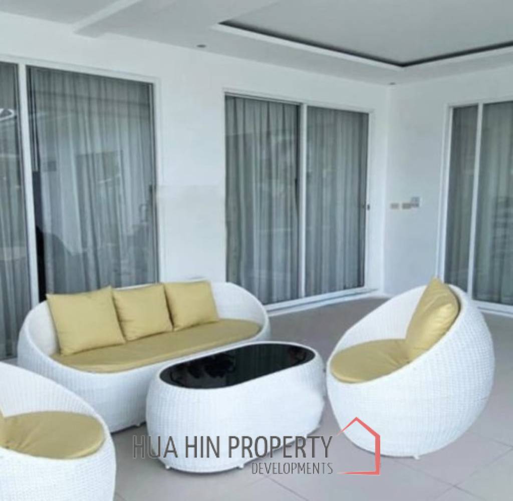 FACON HILL HUA HIN : 3 bed luxury pool villa